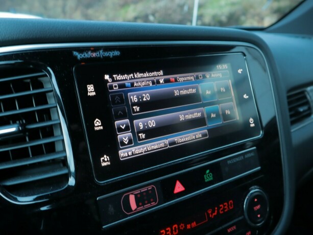 mitsubishi-outlander-elektrisitetbensin-2019-big-14