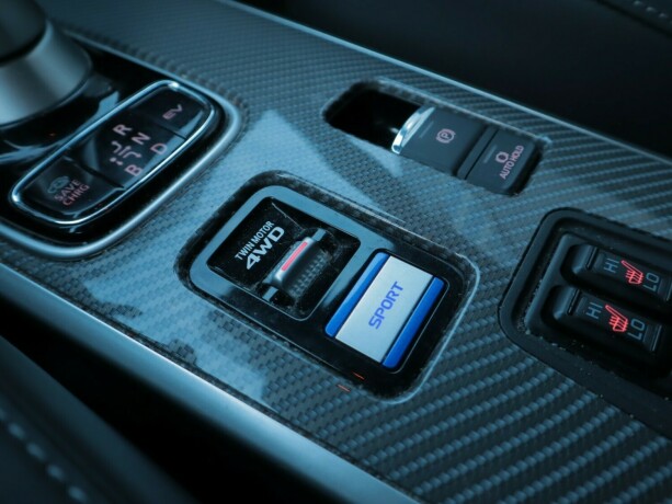 mitsubishi-outlander-elektrisitetbensin-2019-big-10