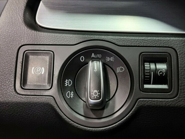 volkswagen-passat-cc-diesel-2010-big-21