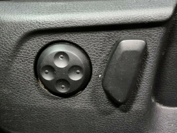 volkswagen-passat-cc-diesel-2010-big-22