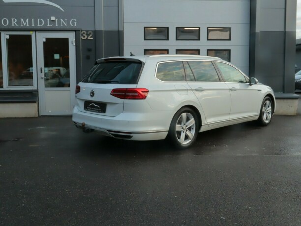 volkswagen-passat-elektrisitetbensin-2017-big-1