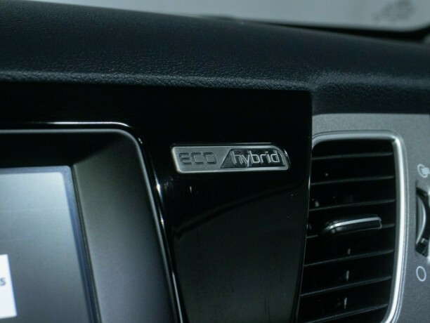 kia-niro-elektrisitetbensin-2017-big-50