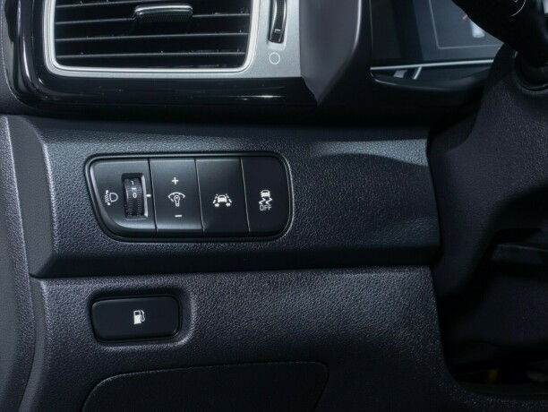 kia-niro-elektrisitetbensin-2017-big-37