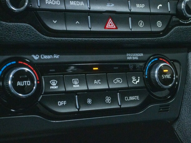 kia-niro-elektrisitetbensin-2017-big-40