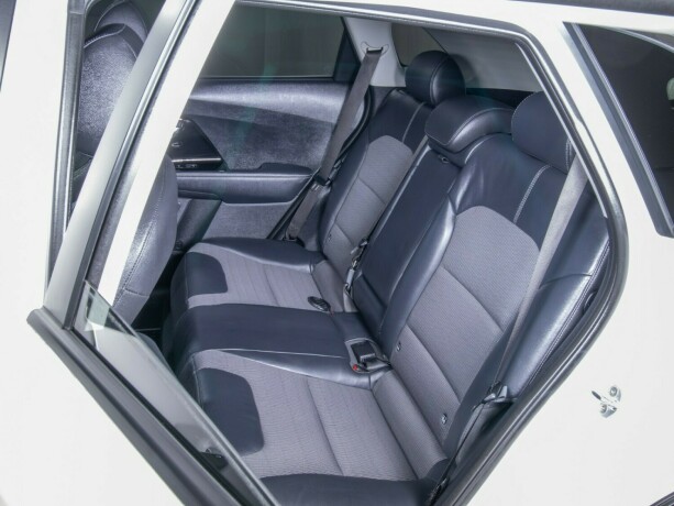 kia-niro-elektrisitetbensin-2017-big-33