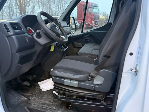 renault-master-diesel-2020-big-8