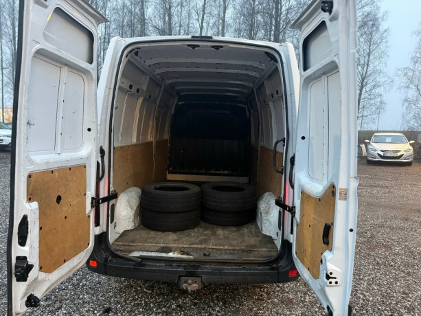 renault-master-diesel-2020-big-20