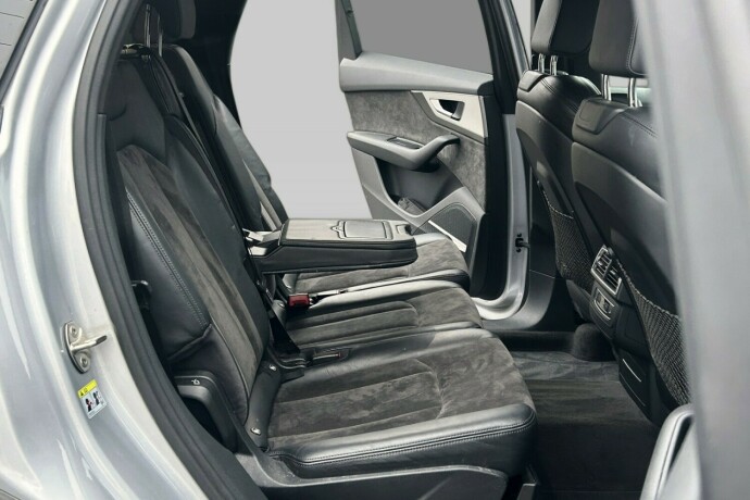 audi-q7-elektrisitetdiesel-2017-big-18