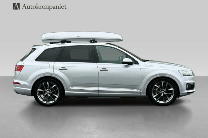 audi-q7-elektrisitetdiesel-2017-big-7