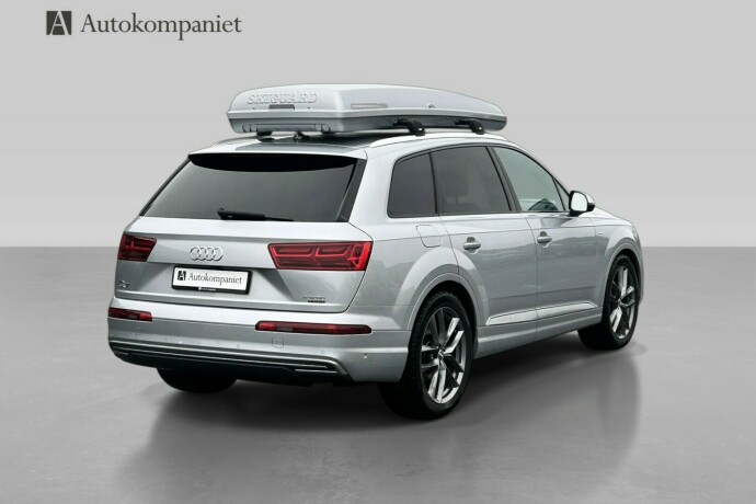 audi-q7-elektrisitetdiesel-2017-big-6