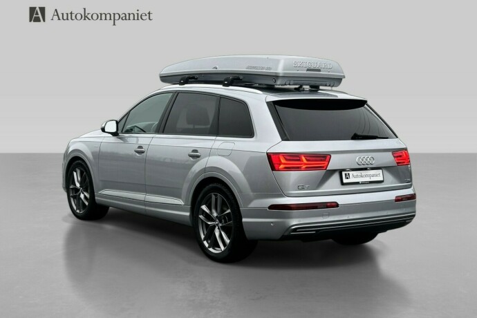 audi-q7-elektrisitetdiesel-2017-big-2