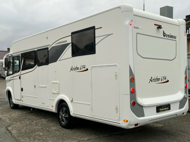 benimar-aristeo-694-queensbed-senkeseng-truma-6eh-stort-kj248leskap-fuktgasstest-tilstandsrapport-diesel-2015-big-7