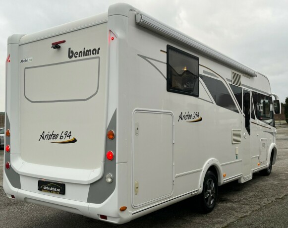 benimar-aristeo-694-queensbed-senkeseng-truma-6eh-stort-kj248leskap-fuktgasstest-tilstandsrapport-diesel-2015-big-5