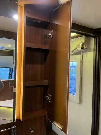 benimar-aristeo-694-queensbed-senkeseng-truma-6eh-stort-kj248leskap-fuktgasstest-tilstandsrapport-diesel-2015-big-50