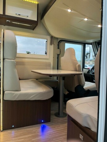 benimar-aristeo-694-queensbed-senkeseng-truma-6eh-stort-kj248leskap-fuktgasstest-tilstandsrapport-diesel-2015-big-25