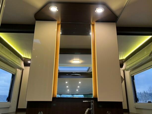 benimar-aristeo-694-queensbed-senkeseng-truma-6eh-stort-kj248leskap-fuktgasstest-tilstandsrapport-diesel-2015-big-48