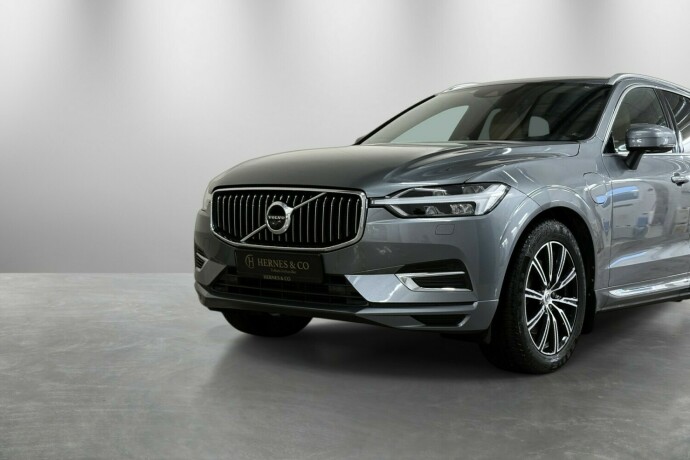 volvo-xc-60-plug-in-petrol-2019-big-2
