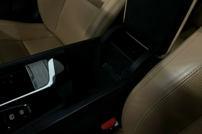 volvo-xc-60-plug-in-petrol-2019-big-25