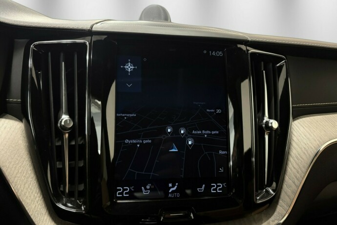 volvo-xc-60-plug-in-petrol-2019-big-32