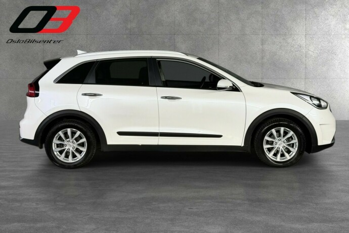 kia-niro-elektrisitetbensin-2017-big-6