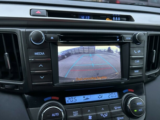 toyota-rav4-diesel-2013-big-23