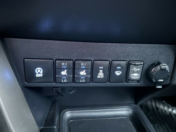 toyota-rav4-diesel-2013-big-20