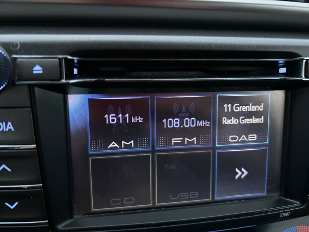 toyota-rav4-diesel-2013-big-27