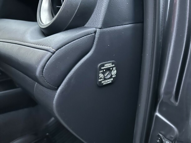 toyota-rav4-diesel-2013-big-11