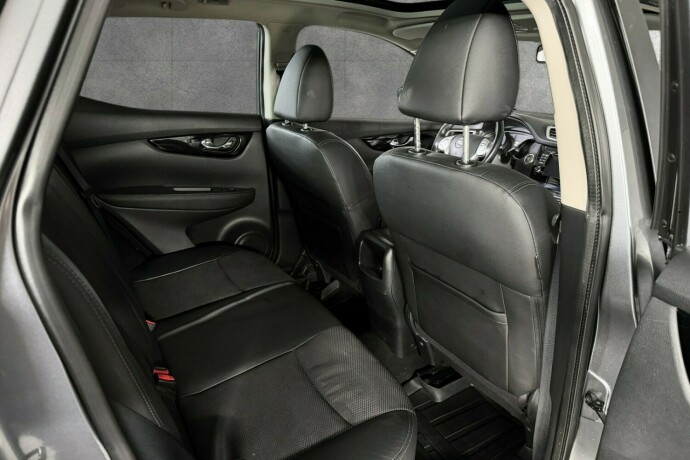 nissan-qashqai-bensin-2015-big-15