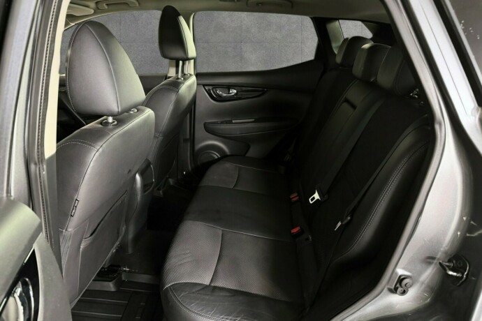 nissan-qashqai-bensin-2015-big-11