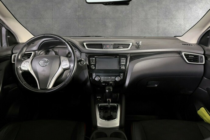 nissan-qashqai-bensin-2015-big-14