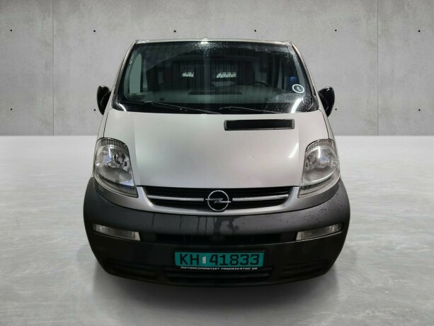 opel-vivaro-diesel-2006-big-7