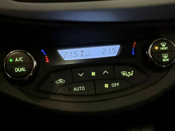 toyota-yaris-bensin-2014-big-14