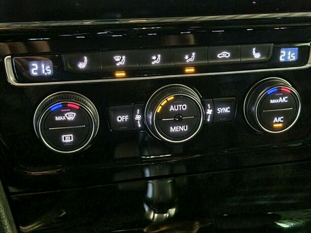 volkswagen-golf-elektrisitetbensin-2018-big-14