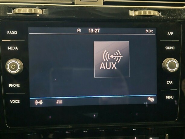 volkswagen-golf-elektrisitetbensin-2018-big-18