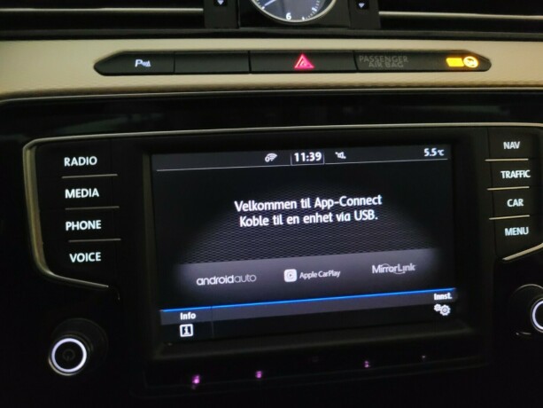 volkswagen-passat-elektrisitetbensin-2017-big-33