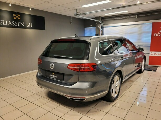 volkswagen-passat-elektrisitetbensin-2017-big-6