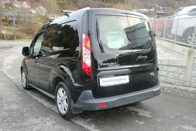 ford-transit-connect-diesel-2017-big-2