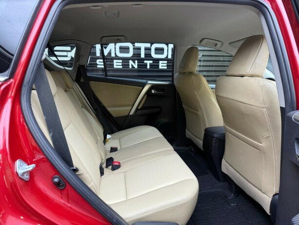 toyota-rav4-bensin-2014-big-24