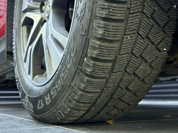 toyota-rav4-bensin-2014-big-8