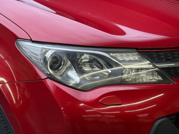 toyota-rav4-bensin-2014-big-4