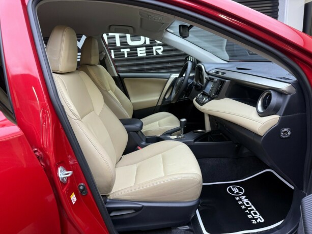 toyota-rav4-bensin-2014-big-22