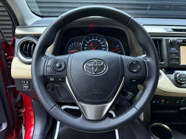 toyota-rav4-bensin-2014-big-13
