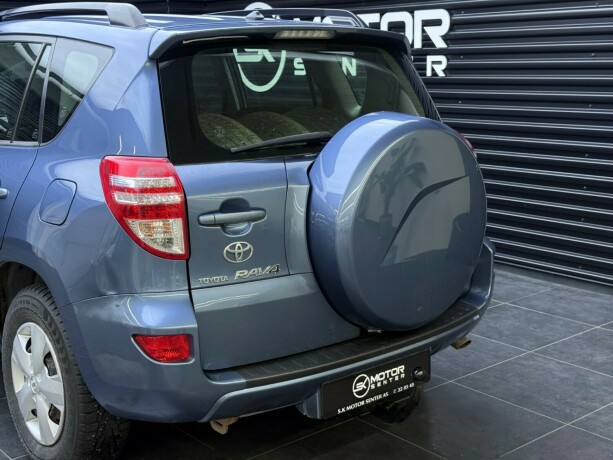 toyota-rav4-diesel-2011-big-5