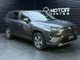 Toyota | RAV4 | Elektrisitet+bensin | 2021