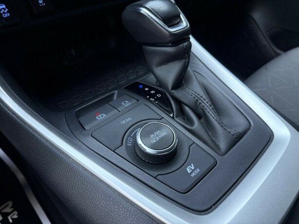 toyota-rav4-elektrisitetbensin-2021-big-23