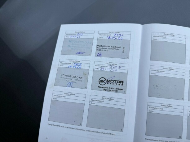 toyota-rav4-elektrisitetbensin-2021-big-33