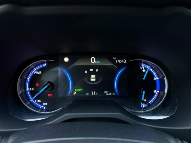 toyota-rav4-elektrisitetbensin-2021-big-16