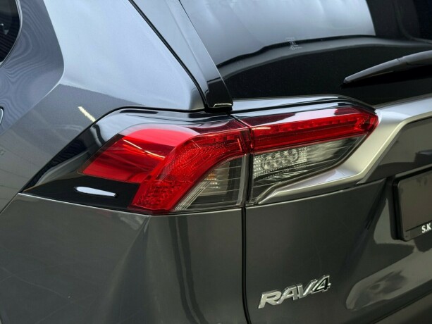 toyota-rav4-elektrisitetbensin-2021-big-6