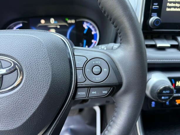 toyota-rav4-elektrisitetbensin-2021-big-15